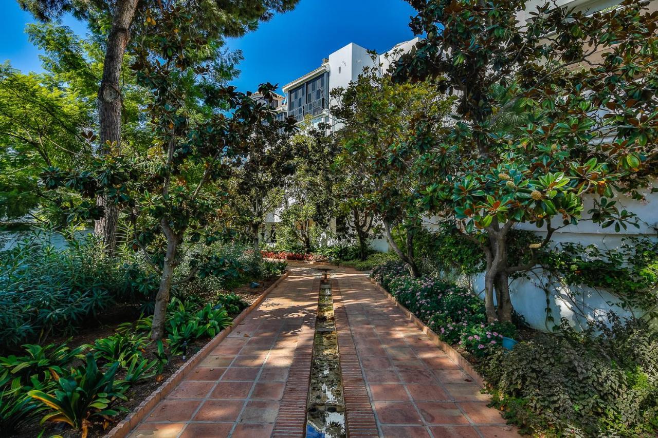 Jardines Las Golondrinas Apartments Elviria Μαρμπέλλα Εξωτερικό φωτογραφία