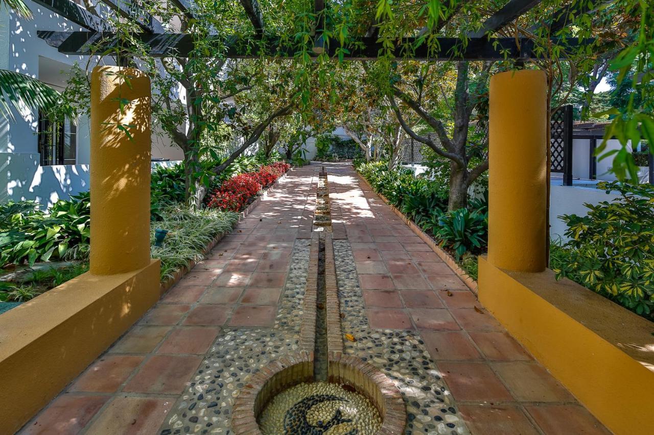 Jardines Las Golondrinas Apartments Elviria Μαρμπέλλα Εξωτερικό φωτογραφία